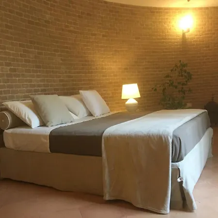 Villino Ada B&B 페자로
